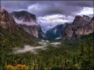 Park Narodowy Yosemite, Lasy, Stany Zjednoczone, Chmury, Stan Kalifornia, Góry