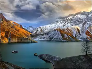 Statek, Iran, Góry
