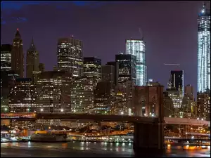 Manhattan nocą, Drapacze chmur, Brooklyn Bridge