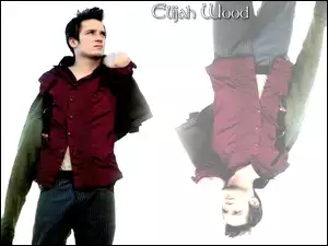 Elijah Wood, czerwona koszula