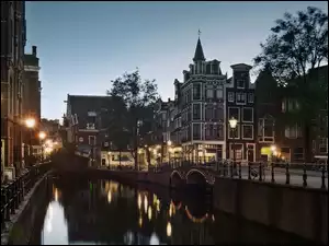 Latarnie, Wieczór, Domy, Amsterdam, Miasto