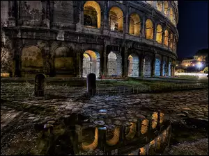 Nocą, Rzym, Koloseum