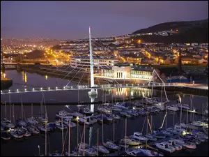Marina, Miasto nocą, Yacht, Most
