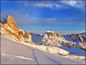 Val Gardena, Zima, Dolomity, Włochy, Dolina