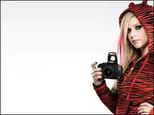Aparat, Avril Lavigne, Piosenkarka