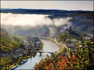 Niemcy, Góry, Rzeka, Chmury, Miasto