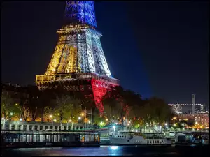 Sekwana, Paryż, Oświetlona, Nocą, Wieża Eiffla, Statki