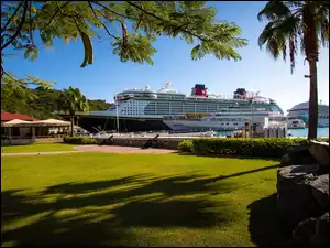 Statki Pasażerskie, Karaiby, Carnival Freedom, Disney Fantasy