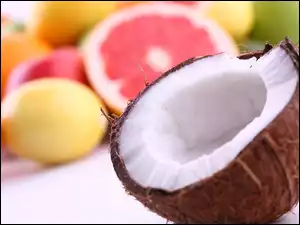Owoce, Kokos, Połowa