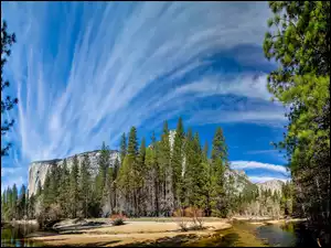 Park Narodowy Yosemite, Niebo, Stany Zjednoczone, Góry, Stan Kalifornia, Drzewa