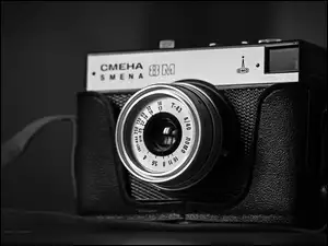 Radziecki aparat fotograficzny Smena 8M
