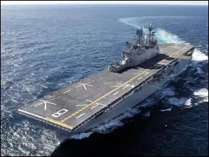 Wielozadaniowy, USS Makin Island, Okręt, Szturmowy