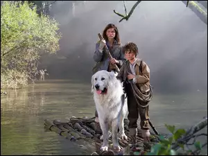 Aktorzy i pies z filmu Bella i Sebastian