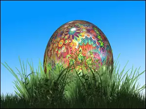 Wielkanocna pisanka w trawie