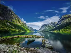 Kamienie, Norwegia, Fiord, Góry, Łódka