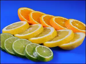 Plasterki cytryny limonki i pomarańczy