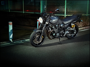 Motocykl Yamaha XJR1300 rocznik 2013-14