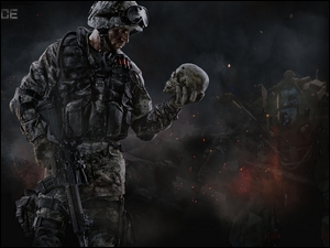 Żołnierz z czaszką w ręce