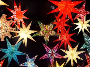 Gwiazdy świąteczne kolorowe