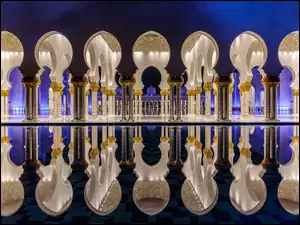 Abu Dhabi wnętrz meczetu