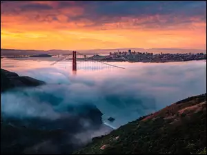 Wiszący most Golden Gate Bridge w Kalifornii