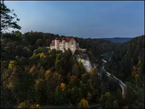 Zamek Rabenstein w niemieckiej Bawarii