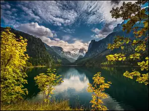 Powiat Gmunden, Góry Dachstein, Lasy, Gosau, Jezioro Gosauseen, Drzewa, Austria, Chmury