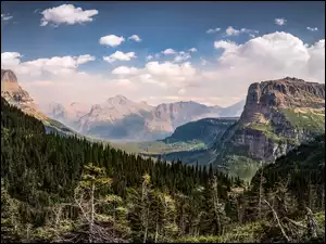 Góry Skaliste, Park Narodowy Glacier, Chmury, Stany Zjednoczone, Las, Montana