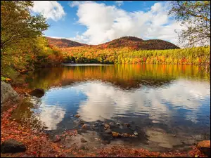 Stany Zjednoczone, Mirror Lake, Stan New Hampshire, Chmury, Tuftonboro, Drzewa, Jesień, Jezioro, Góry