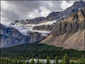 Kanada, Lake Louise, Park Narodowy Banff, Jezioro, Lodowiec, Góry, Drzewa, Crowfoot Glacier, Lasy, Prowincja Alberta