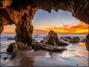 Stan Kalifornia, Stany Zjednoczone, Morze, Skały, Malibu, Jaskinia