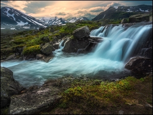 Góry Jotunheimen, Norwegia, Wodospad, Chmury, Rzeka, Skały