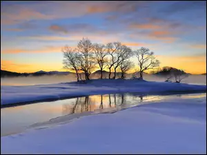 Jezioro Lake Hibara w Japonii zimą