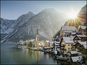 Promienie słońca, Zima, Jezioro, Austria, Góry, Hallstatt