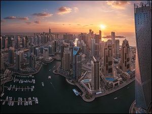 Drapacze chmur, Zachód słońca, Dubaj, Zjednoczone Emiraty Arabskie, Wieżowce