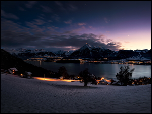 Oświetlona Szwajcaria