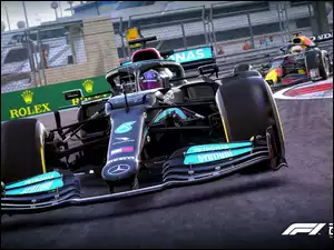 Wyścig bolidów na torze w grze F1
