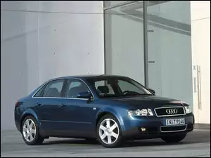 Sedan, Audi A4, B6