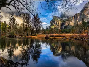 Park Narodowy Yosemite, Góry, Drzewa, Kalifornia, Rzeka, Odbicie, Stany Zjednoczone, Merced River