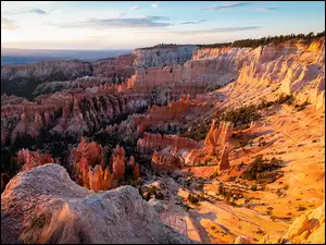 Rozświetlone, Góry, Park Narodowy Bryce Canyon, Stany zjednoczone, Skały, Utah