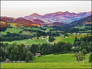Wieś Elm w Alpach Szwajcarskich