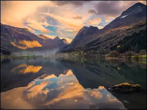 Jezioro, Góry, Stryn, Norwegia, Oldevatnet Lake