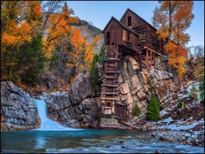 Jesień, Młyn, Skały, Kolorado, Crystal Mill, Drzewa, Stany Zjednoczone, Rzeka Crystal River
