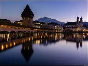 Most Kapellbrucke, Góry, Lucerna, Szwajcaria, Rzeka Reuss