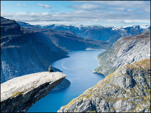 Skała, Norwegia, Język Trolla, Jezioro Ringedalsvatnet, Trolltunga, Góry