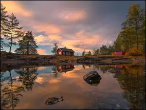 Domy, Odbicie, Jezioro Vaeleren, Norwegia, Drzewa