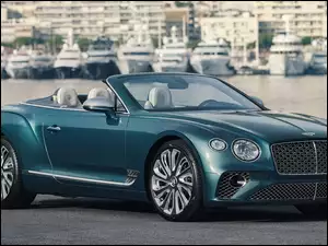 Bentley Continental GT V8 Convertible Mulliner Riviera