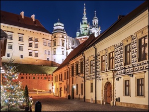 Wawel i zabytkowe kamienice w Krakowi