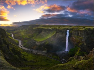 Wodospad Haifoss, Skały, Rzeka Fossa, Islandia, Wąwóz