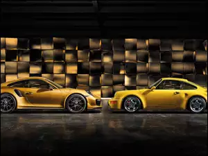 Dwa Porsche 911 Turbo